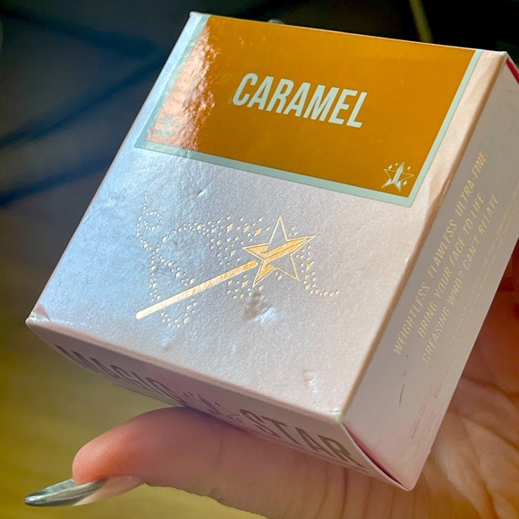 Jeffree Star Cosmetics Caramel Setting Powder (new in box) - Picture 2 of 4
